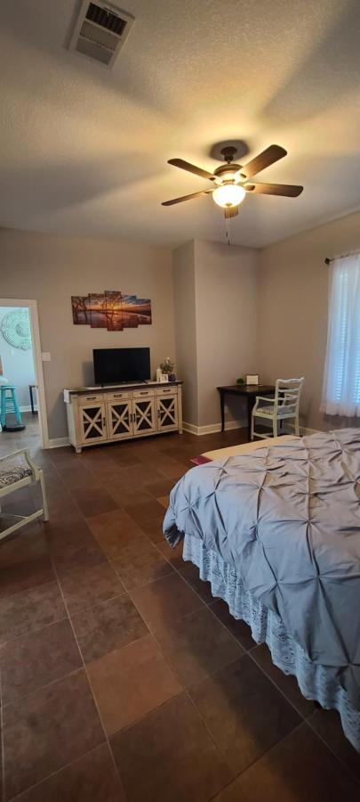 Hill Country Haute N Haus Relax And Renew Fischer Εξωτερικό φωτογραφία